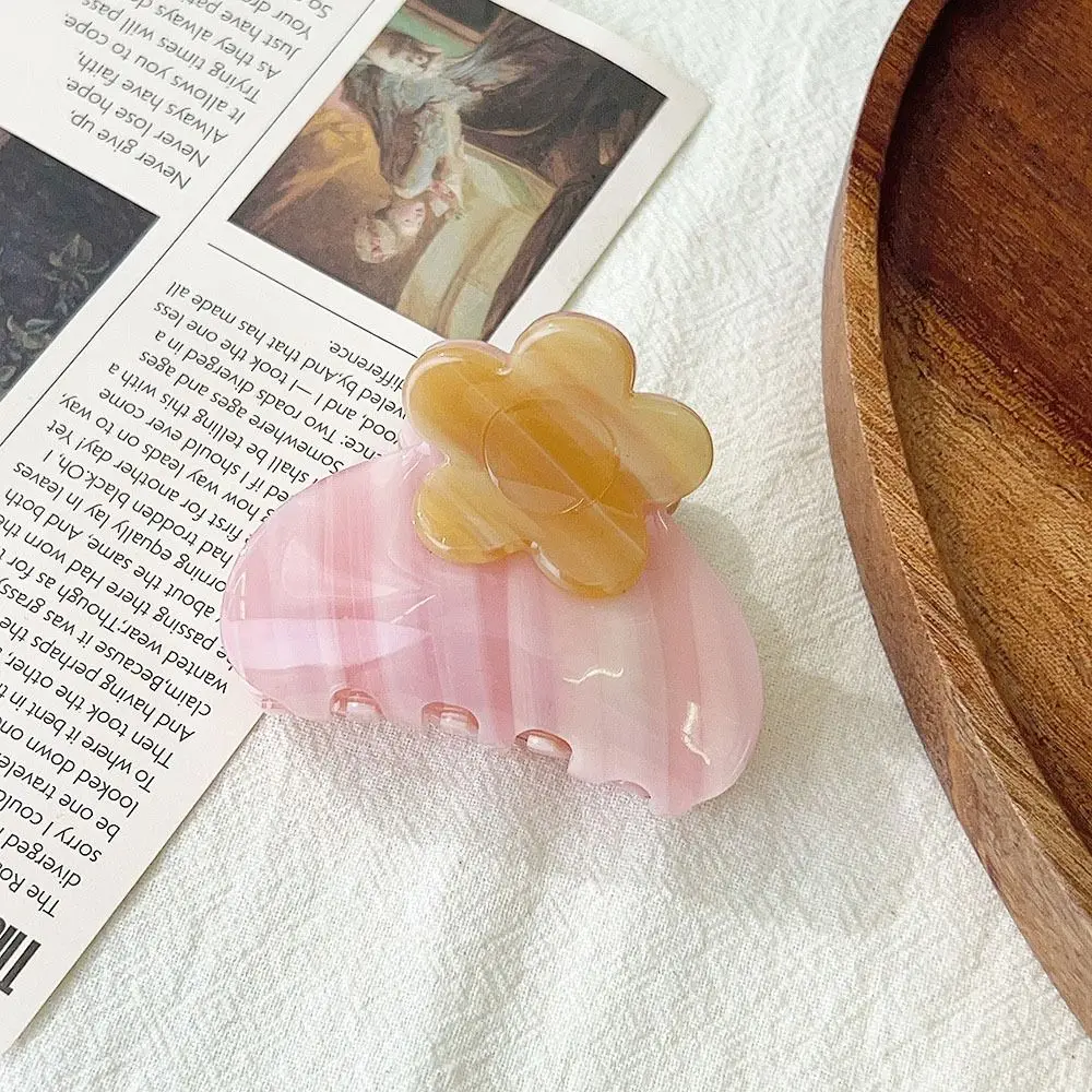 

Elegant Acetic Acid Flower Hair Claw Acetate Small French Shark Clip Korean Style High Ponytail Clip Flower Hair Crab Clip