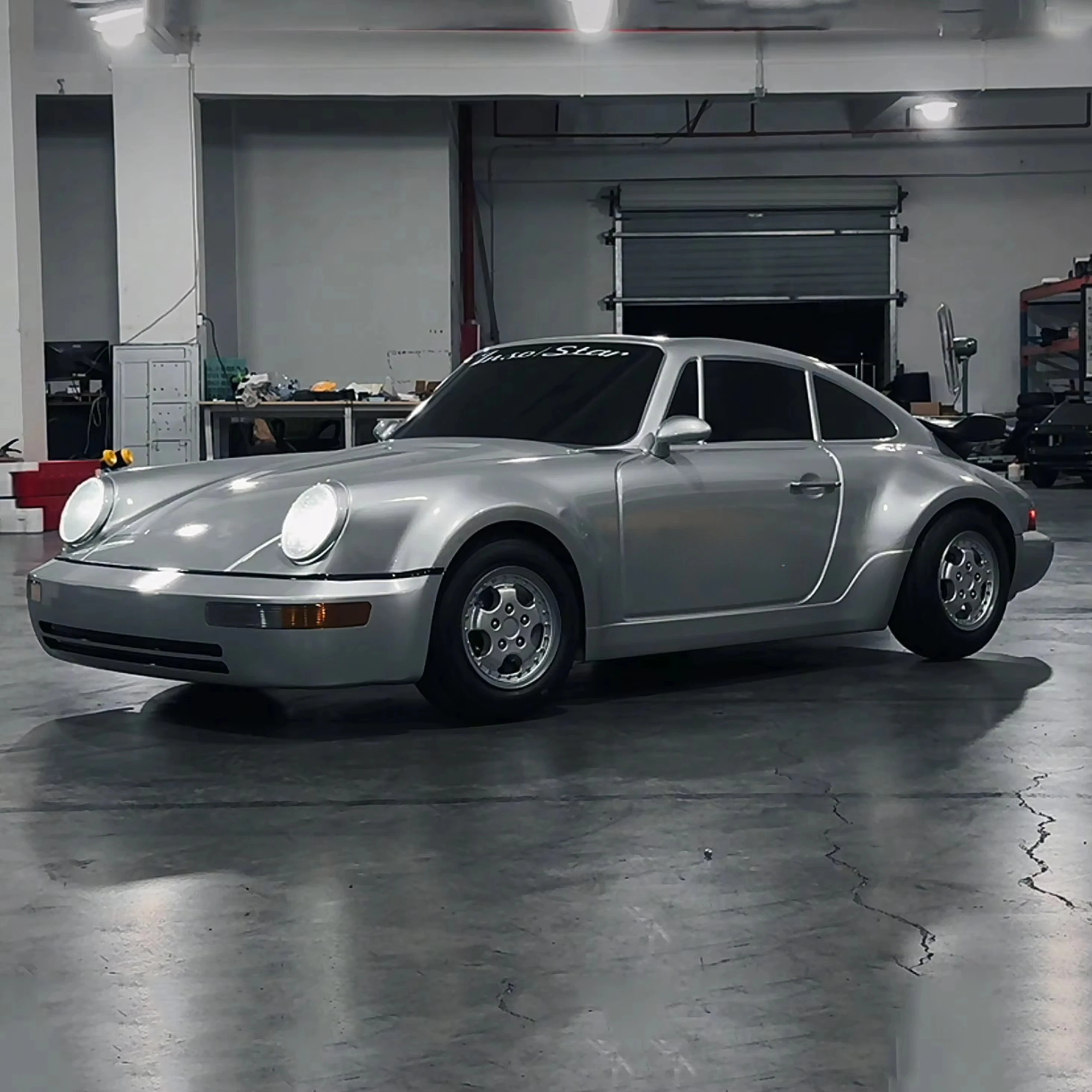 Go-Kart Elettrico Stile AE86: Batteria al Litio 72V, Batteria 40Ah, Controllo App, Motore 2500W, Velocità Massima ​ ​ 80 km/h