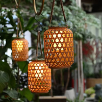 1Pcs Solar Imitation Bamboo Lantern Outdoor Waterproof Plastic Rattan Lantern For Courtyard Decoration Rechargeable Garden Light