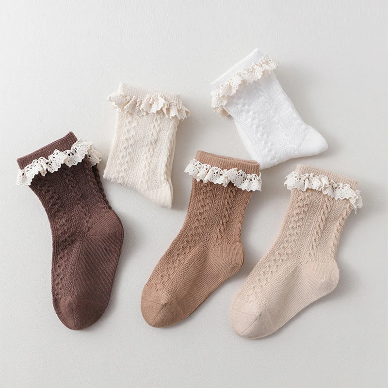 

Детские кружевные носки принцессы с рюшами, осенне-зимние вязаные носки для девочек, однотонные детские носки средней длины, мягкая хлопковая обувь для новорожденных, От 0 до 1 года