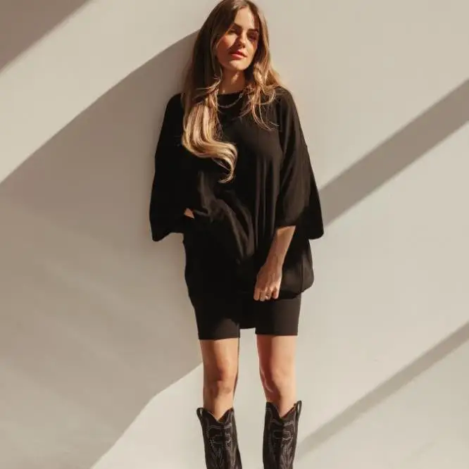 

Large Size Women's Home Short Sleeve T-Shirt Shorts Set Casual Style Winter Collection Three Piece Set Fashionable Comfortable