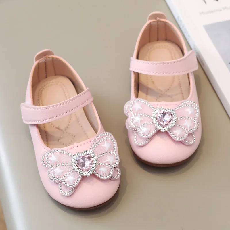 Toddlers Girls scarpe in pelle Princess Sweet Kids Casual Flats for Wedding Party strass Butterfly Crystal Heart Fashion Shoes