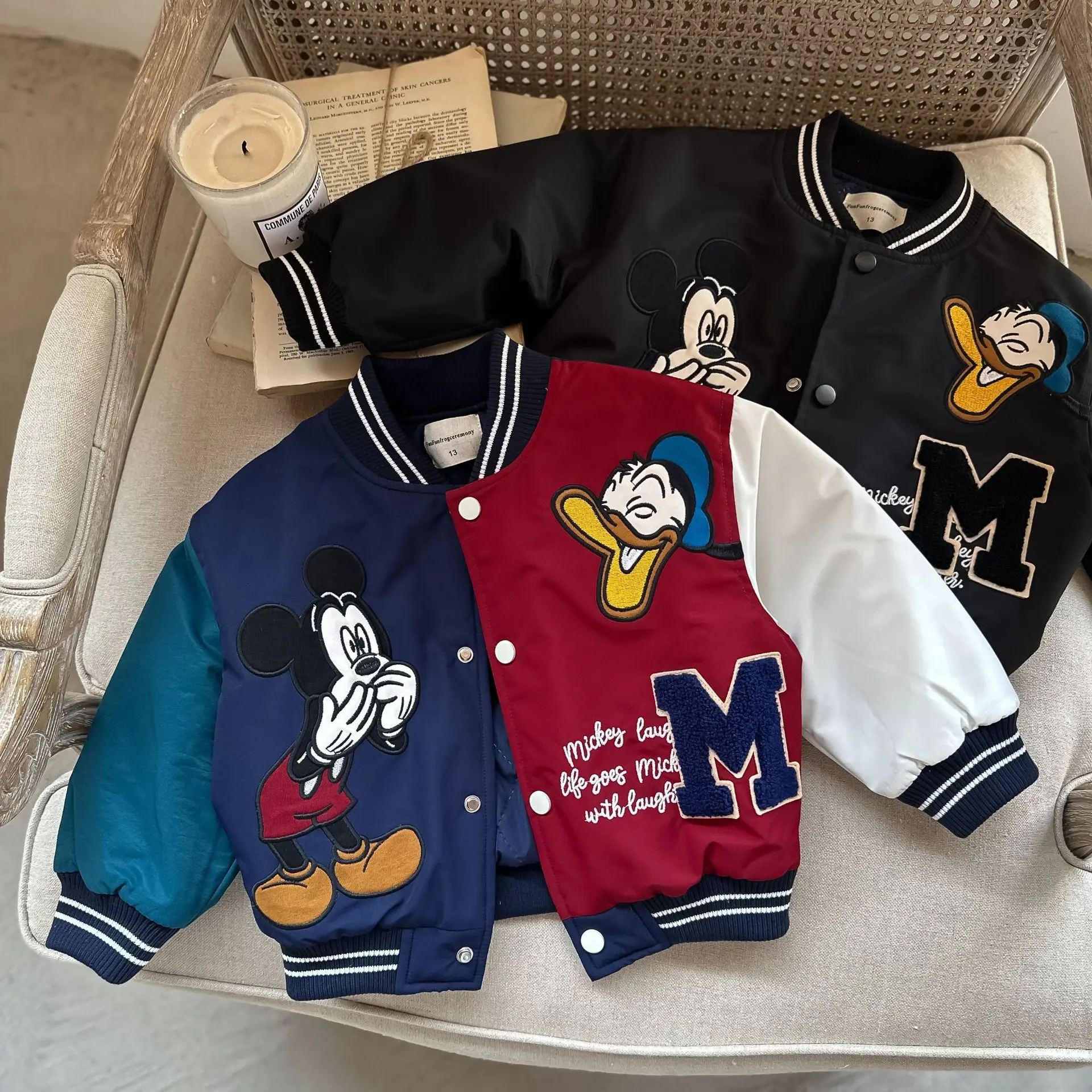 

Winter Children Thicken Baseball Jackets Baby Boys Girls Cartoon Mickey Mouse Donald Duck Embroidery Coats Kids Cotton Outerwear