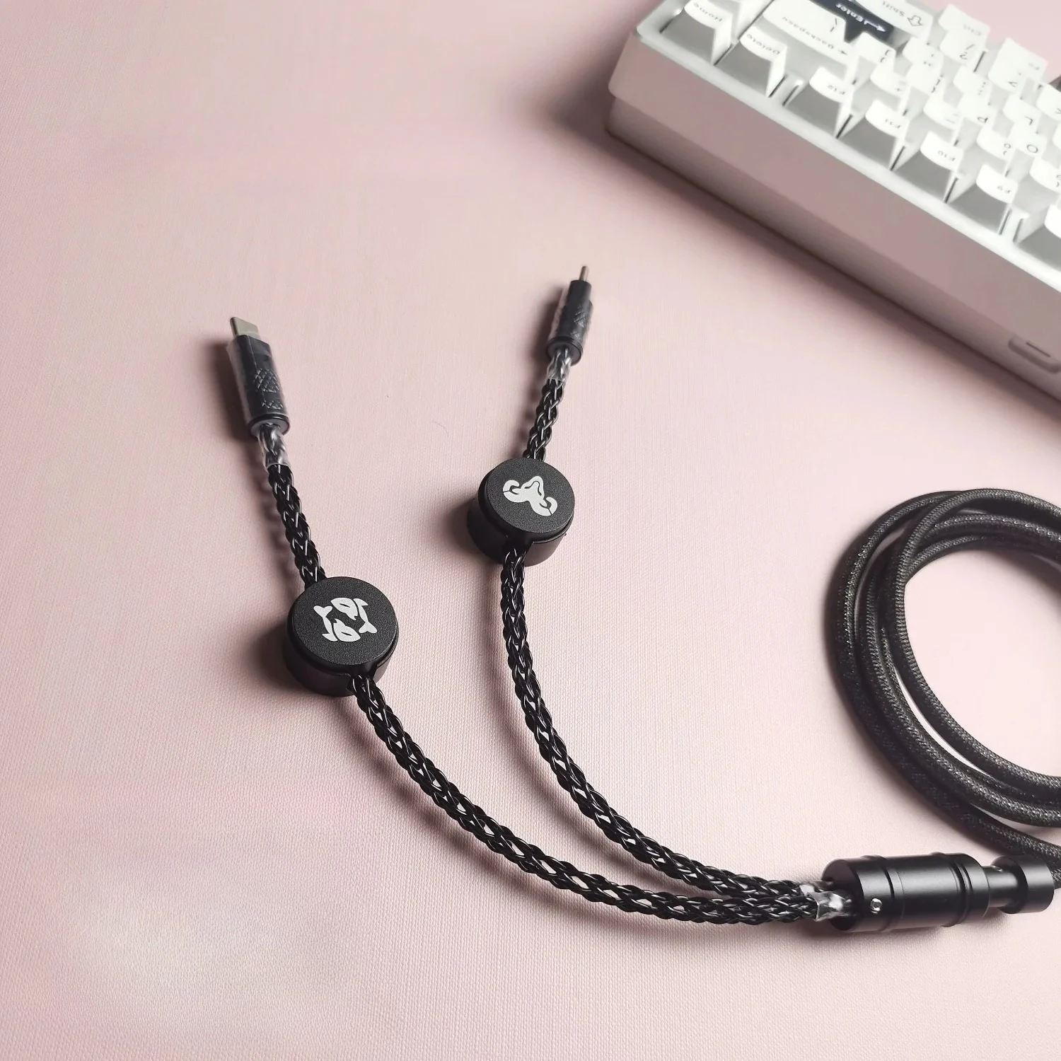 Custom 8K Cable Key…