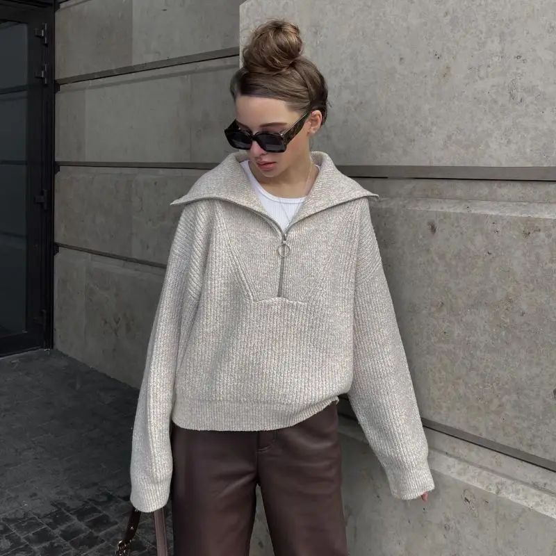 

Ladies' Autumn Winter New Retro Long-Sleeved Sweater Jacket Loose Versatile Design Sense V-Neck Pullover Women's Sweater Jacket