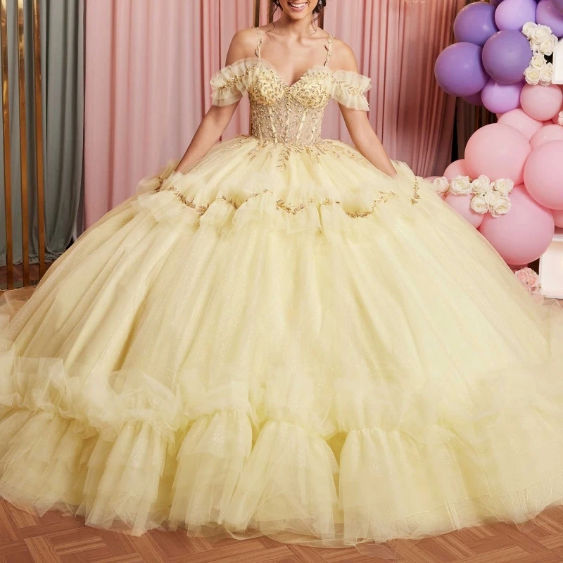 

Yellow Sweetheart Quinceanera Dresses Off Shoulder Beading Crystal Lace Tull Tiered Corset Vestidos De 15 Anos Ball Gown Sweet