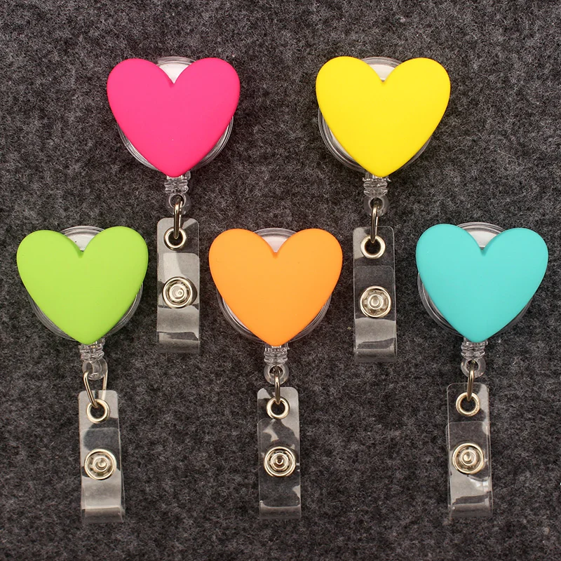 5 Kind Of Color Heart Style Badge Reel Nurse Workers Enfermera ID Holder Girl Boy Retractable Name Card Holder Accessory