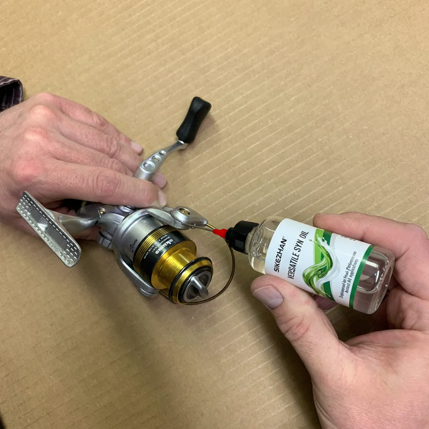 All-Purpose Synthetic Lubricant Oil with Precision Tip for Knives, Fishing Reels, Hinges, Clocks & Tools By SIKEZHAN
