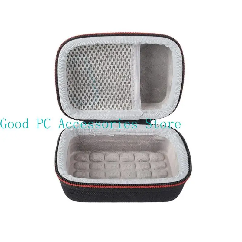 R53C Сплошные динамики с мягкой тканью.