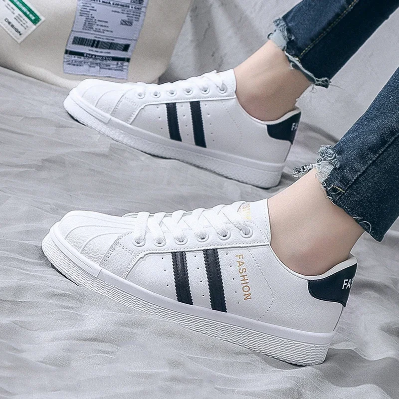 Women White Sneakers Casual Running Shoes Woman Flats New Comfortable Light Breathable Fashion Comfortable Sneakers Tennis Shoes