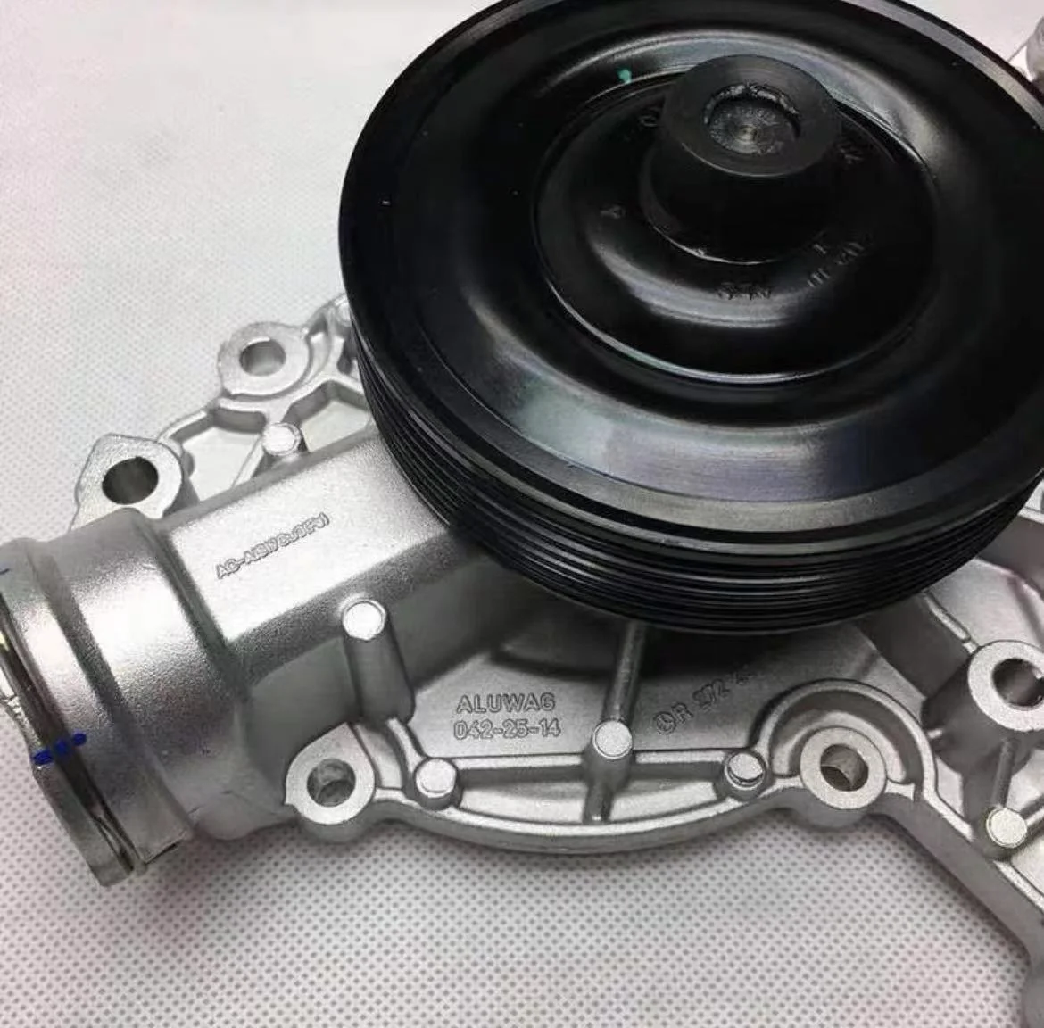 أ 2722000901 2722000901 707856020 538023510 مضخة مياه لـ C230 C280 C350 C300 E350 E300 E280 E230 GLK300 GLK350 #4