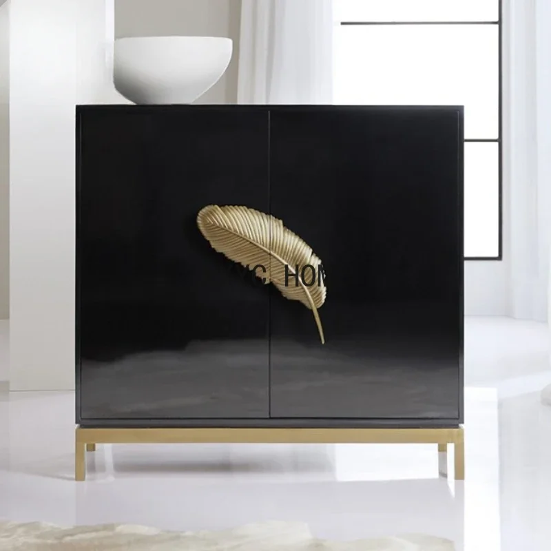 

Massief Houten Veranda Villa Woonkamer Eenvoudige Decoratieve Kast Zwarte Opslag Dressoir Wijnkast