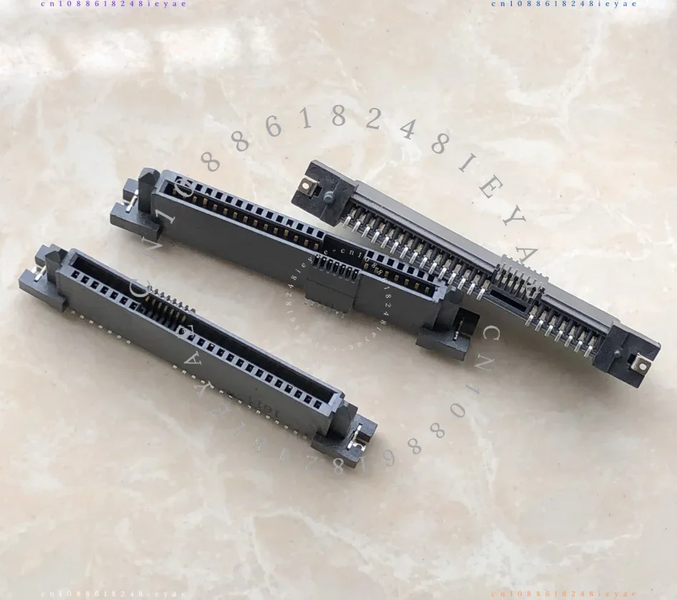 

Sas29p 68p Женское сиденье Smt Вертикальная нашивка U.2 Sata Женский разъем сиденья Интерфейсная розетка