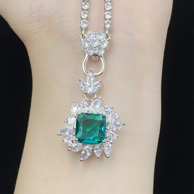 High-end simulated Colombian cultivated emerald and diamond ladies' banquet ring pendant crystal necklace stud earring set - jew