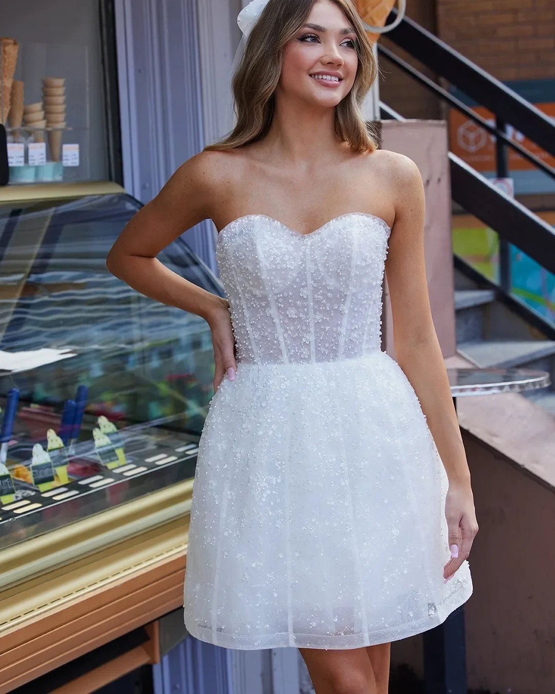 Elegant Sweetheart Mini Short Skirt Bridal Dress Beaded sequins Detachable Sleeves A-line Wedding Dress Customization