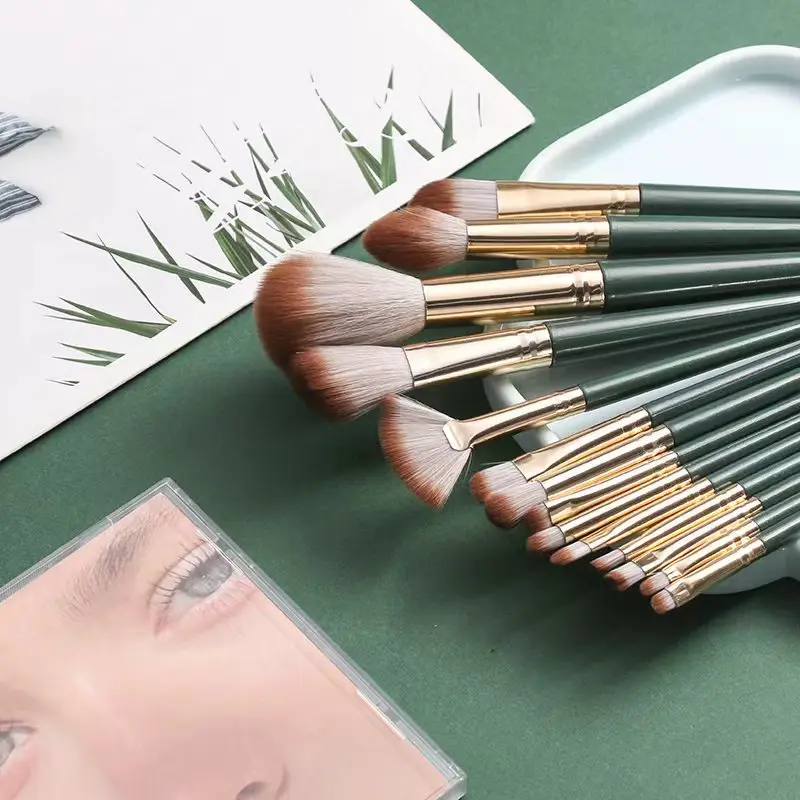 Makeup Brushes Soft Fluffy Makeup Tools Cosmetic Powder Eye Shadow Foundation Blush Blending Beauty Make Up Brush Beauty