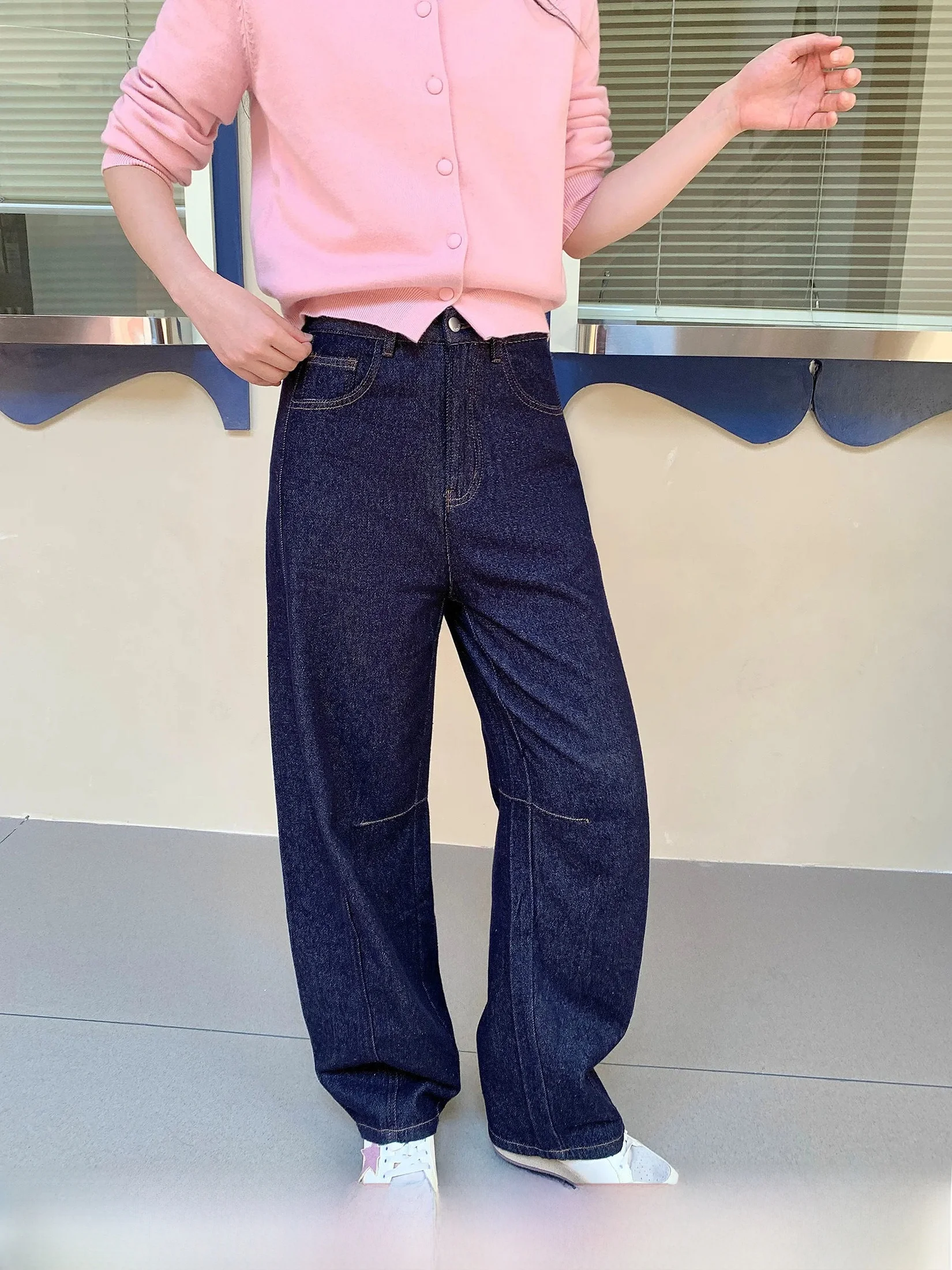 

Женские джинсы с высокой талией, прямые, с изогнутым разрезом, винтажные, стройнящие, длинные брюки, удобные, повседневные, из хлопкового денима