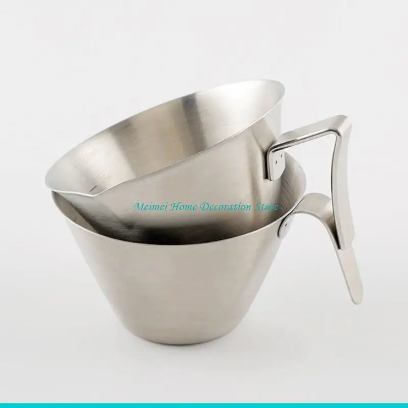 H7BF Ergonomic Handle Coffee Measuring Cup With Spout And Visible Graduations