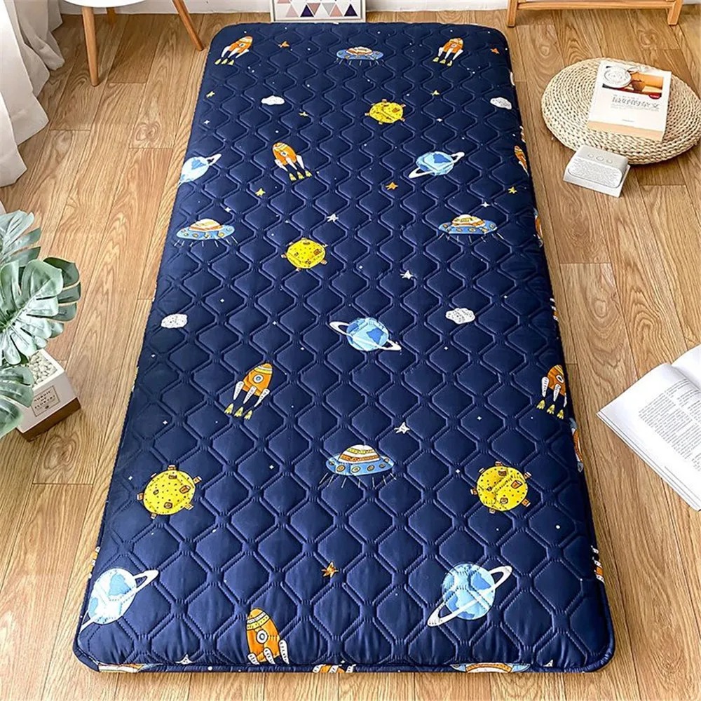 Portable Folding Bed Mattress Single Bed Mattress Non-slip Single Moisture-proof Mattress Soft and Foldable for Easy Storage