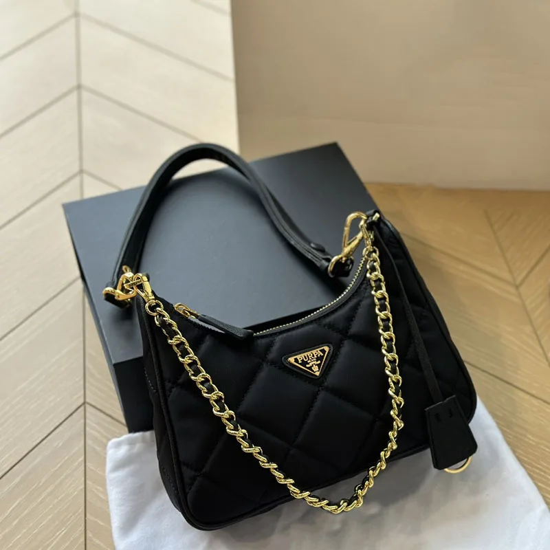 

2024 nylon cloth rhombus chain underarm bag women's shoulder messenger bag medieval mini bag retro style