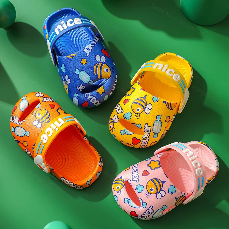 

Summer Baby Baotou Hole Shoes Cartoon 0-6 Weeks Infants and Toddlers Non-Slip Soft Bottom Breathable Baby Sandals and Slippers