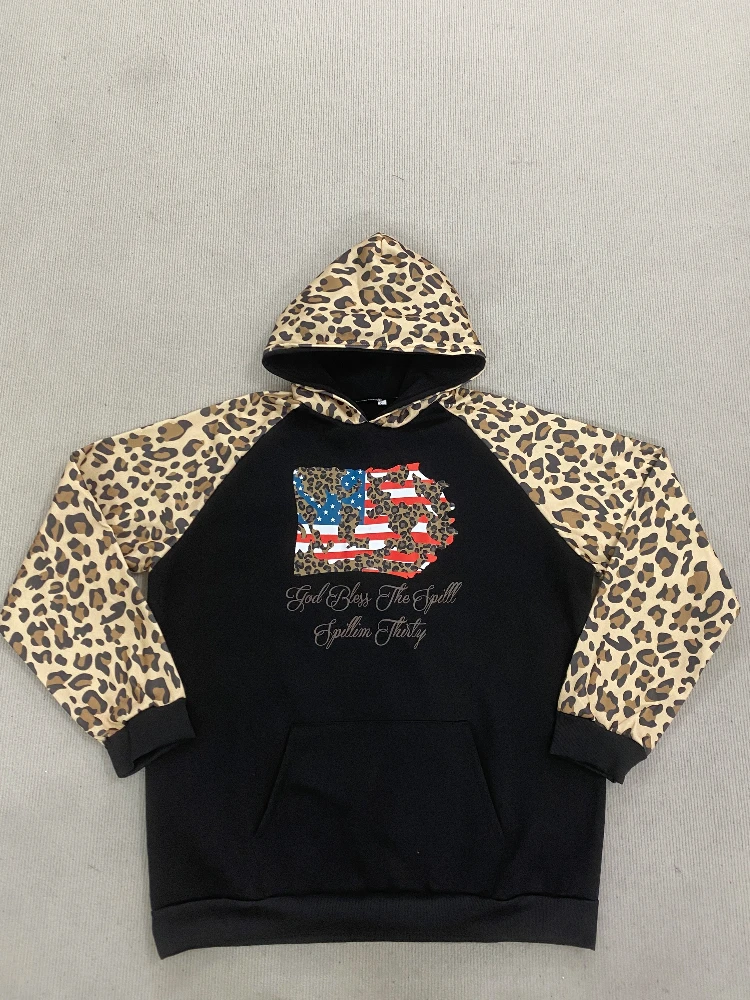 

Daily sports style hoodie for both men and women, versatile patchwork leopard print sweatshirt pullover for autumn and winter