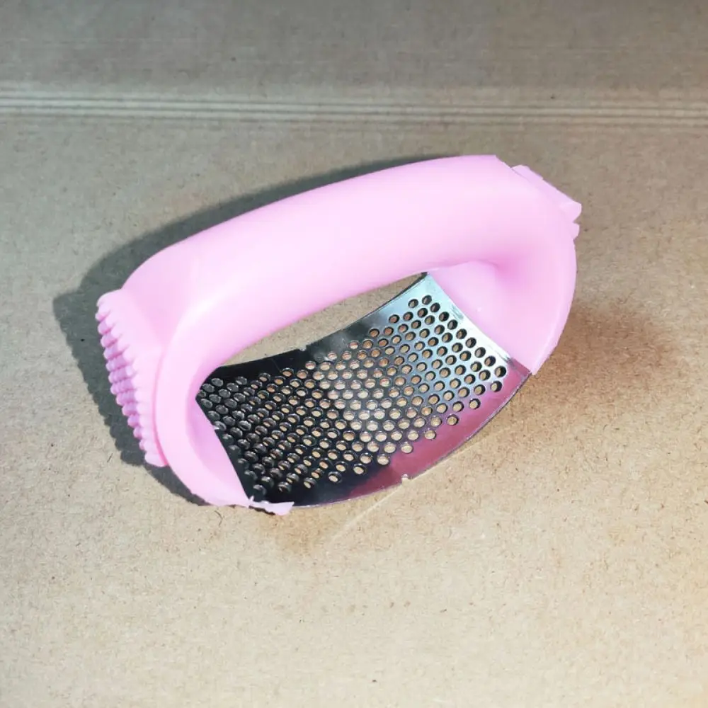 Stainless Steel Kitchen Garlic Press Manual Meat Tenderizer Tool Ginger Mincer Crusher Ergonomic Gadget Cooking Aid
