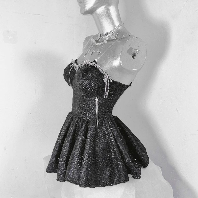 Origineel ontwerp zware industrie puur zwart gothic sprankelende pailletten dames sling punk 2025, nieuwe zoete coole sexy shorts pak dames