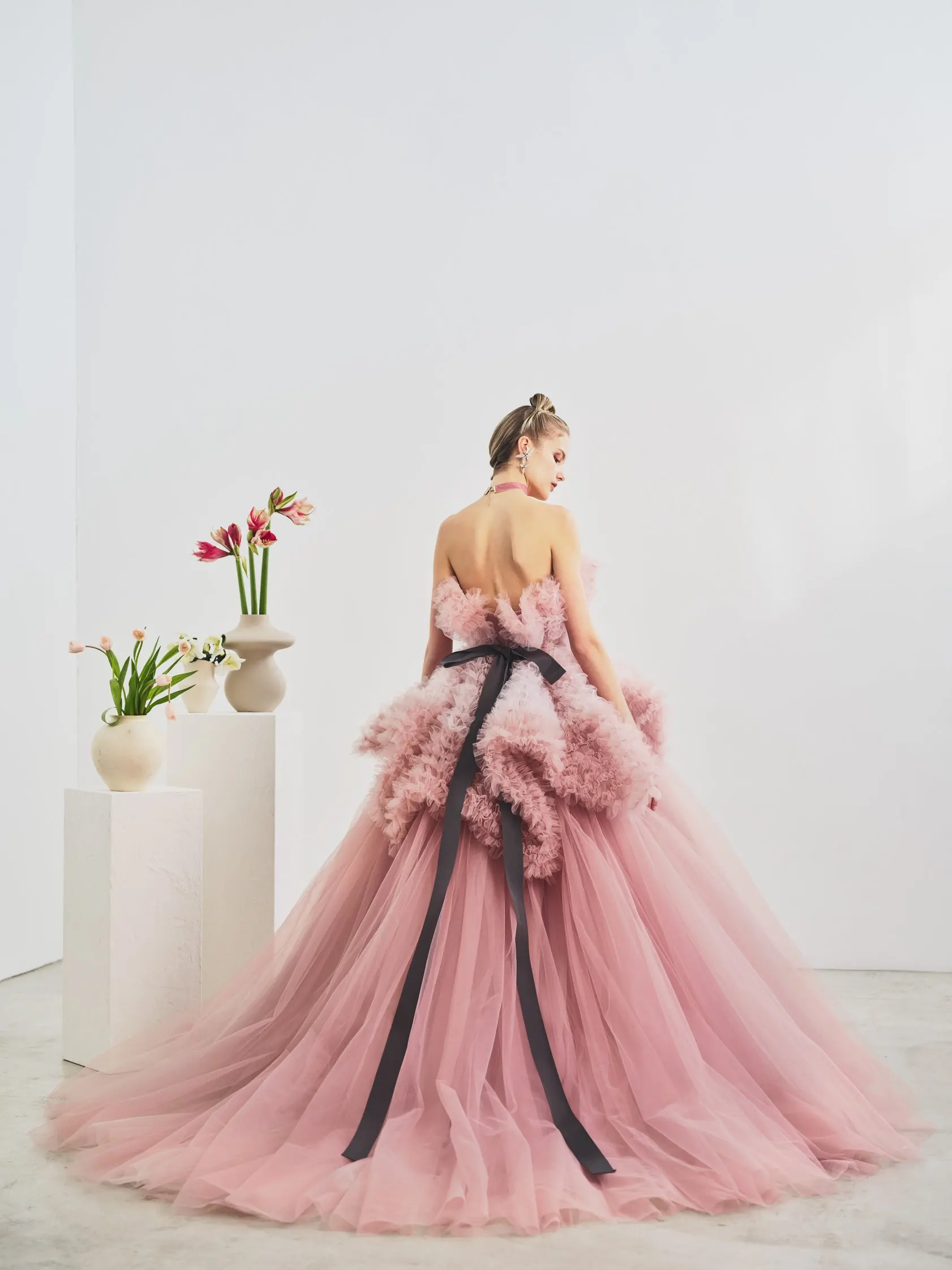 Romantic Dusty Pink Ball Gown Bridal Dresses Wedding Gown 2025 Chic Layered Tulle Bride Photoshoot Dress Formal Occasion Dress