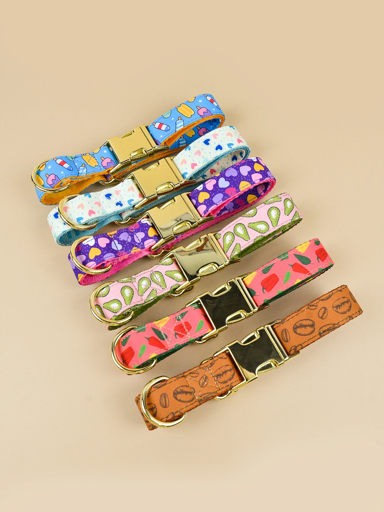 Valentinstags- und Neujahrsgeschenke für mittelgroße Hunde und kleine Hunde. Niedliches Haustierhalsband, doppelseitig bedrucktes Haustierhalsband für Hunde und Katzen – Detail 1