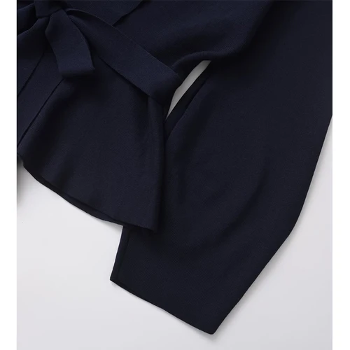 بلايزر وبدلات