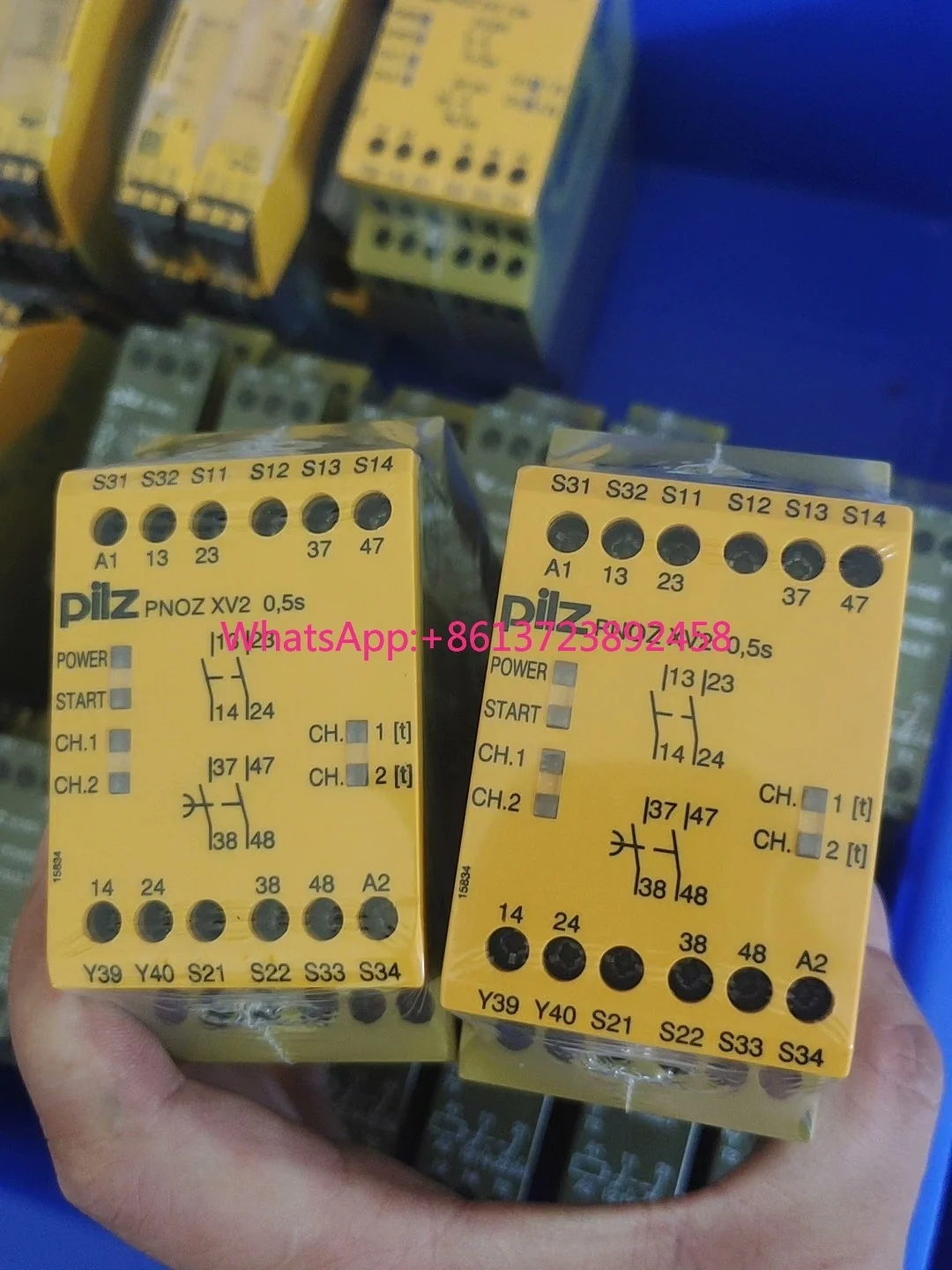 

Pilz 774504 safety relay in stock