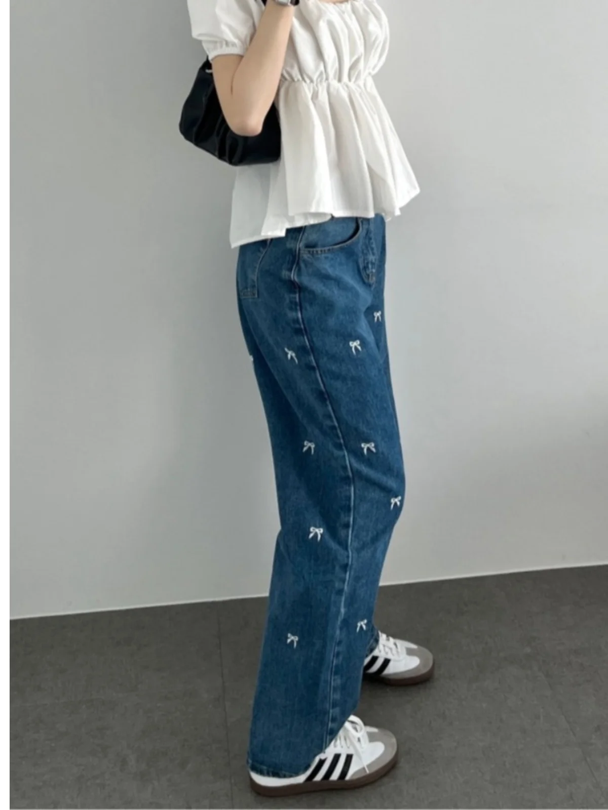 Celana Jeans Panjang Longgar Pinggang Tinggi Sle Korea Celana Kasual Bordir Pita Simpul Pengurang Usia Faion Wanita
