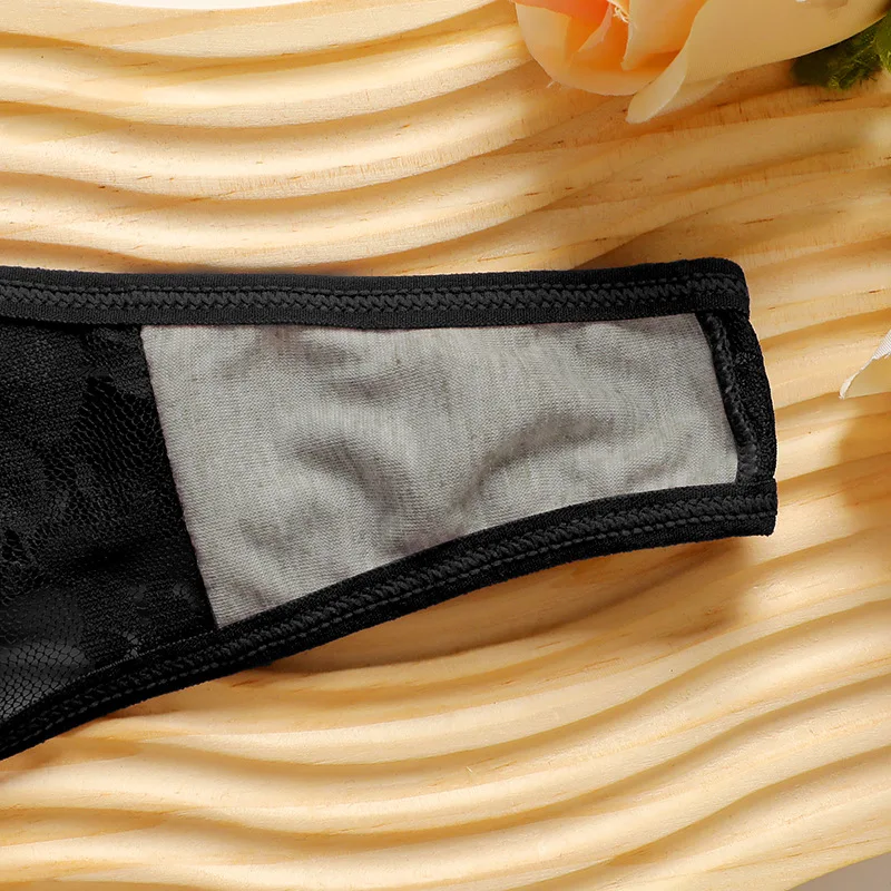 セクシーなレースブラ＆パンティーセット – フロントクロージャー、深いバックレスデザイン、大胆なルックのためのヨーロピアンスタイル