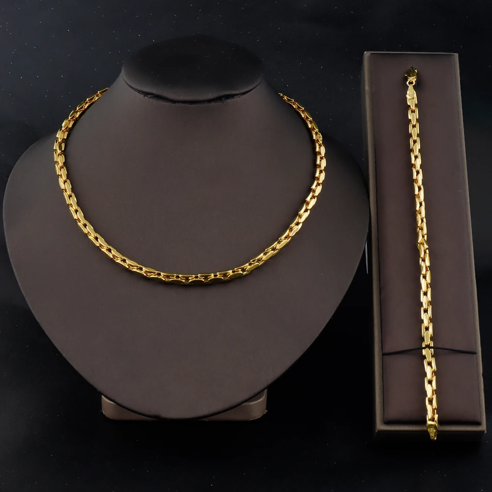 

Hiphop Rock Necklace Cuban Chain Fashion Stainless Steel Gold Color Byzantine Men's Chain necklace and Bracelet Party Gift