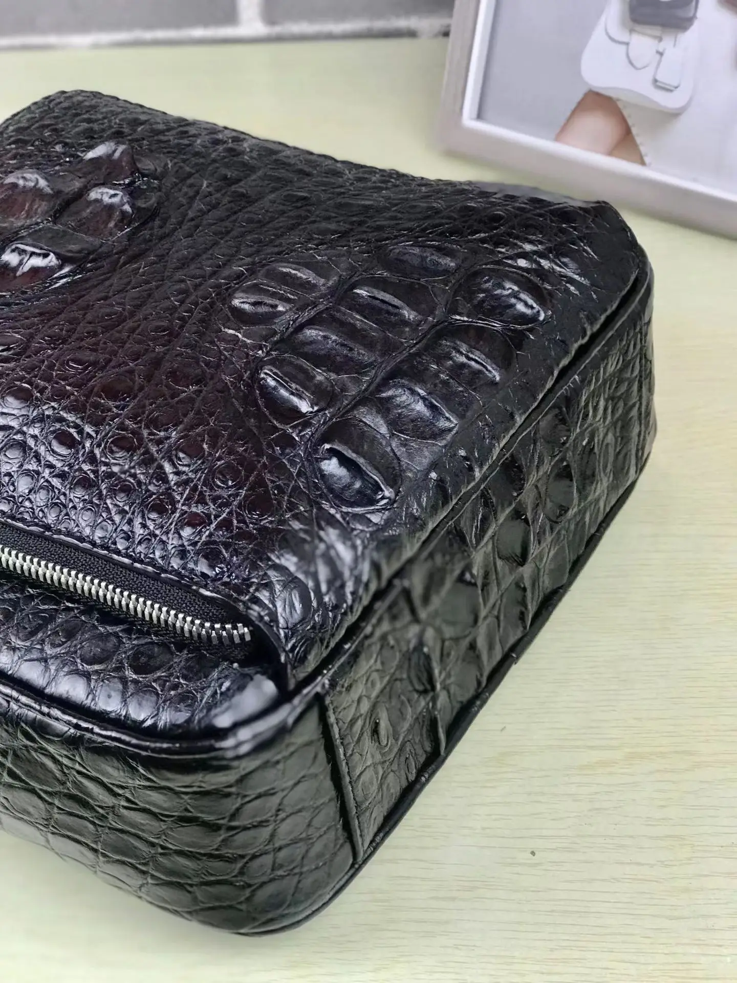 Imagem -03 - Bolsa de Ombro de Couro Genuíno para Homens Pele Luxuosa de Crocodilo Caveira Bolsa Tiracolo de Grande Capacidade Lazer Nova 25 2023