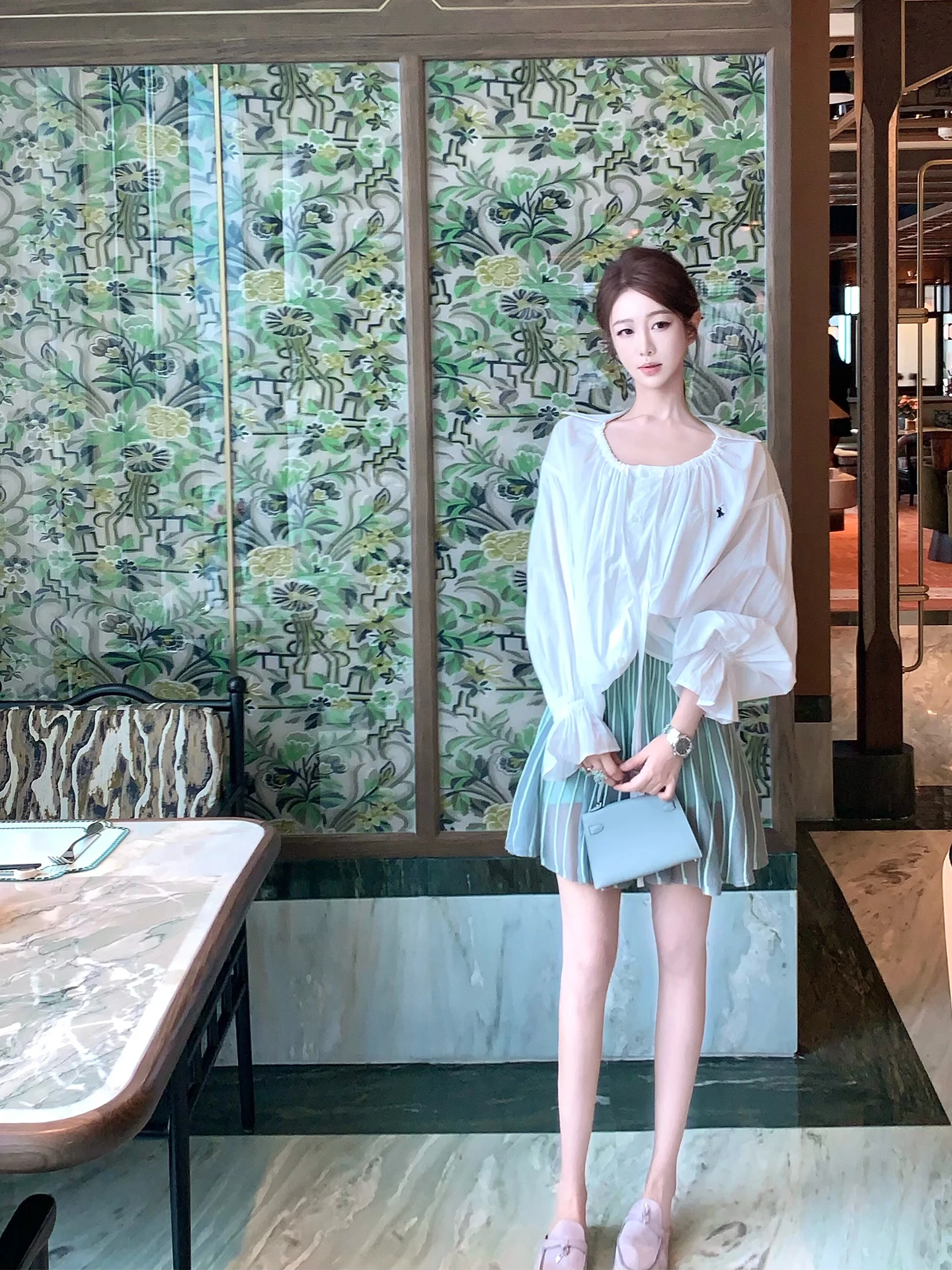 

Белая хлопково-льняная рубашка свободного кроя с воротником-стойкой для женщин, премиум-класса, модная, для офиса, дышащая, с длинным рукавом, однотонная, на пуговицах