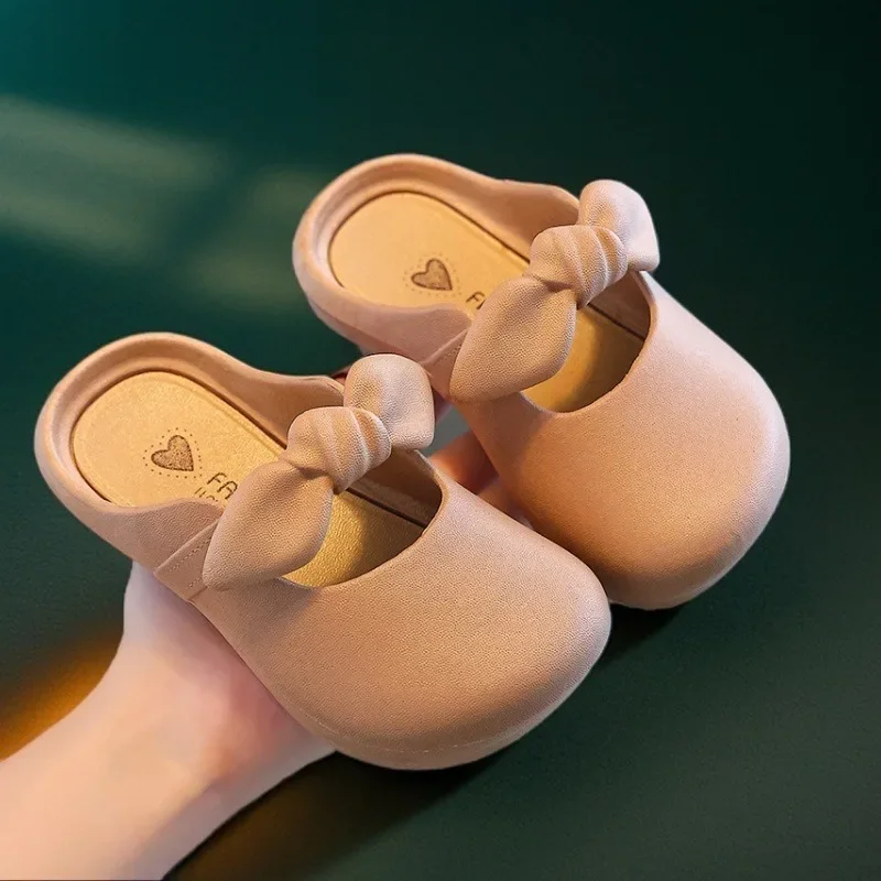 Zapatillas de princesa de verano para niños, zapatos de casa para niñas, zapatillas de tacón plano de EVA suave, toboganes de playa para niños y bebés