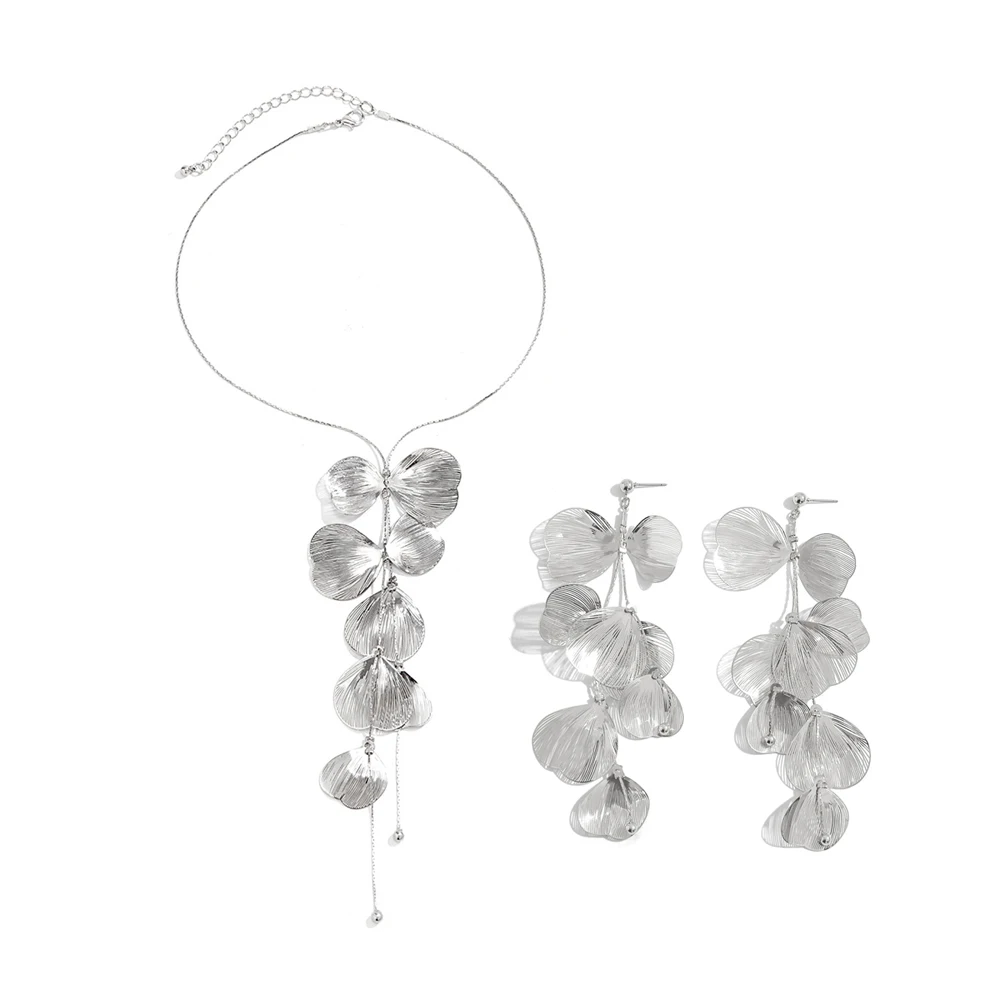 New Fashion Hollow Ginkgo Leaf Pendant Necklace Earrings Set for Women Europe America Luxury Bridal Wedding Jewelry Accessories