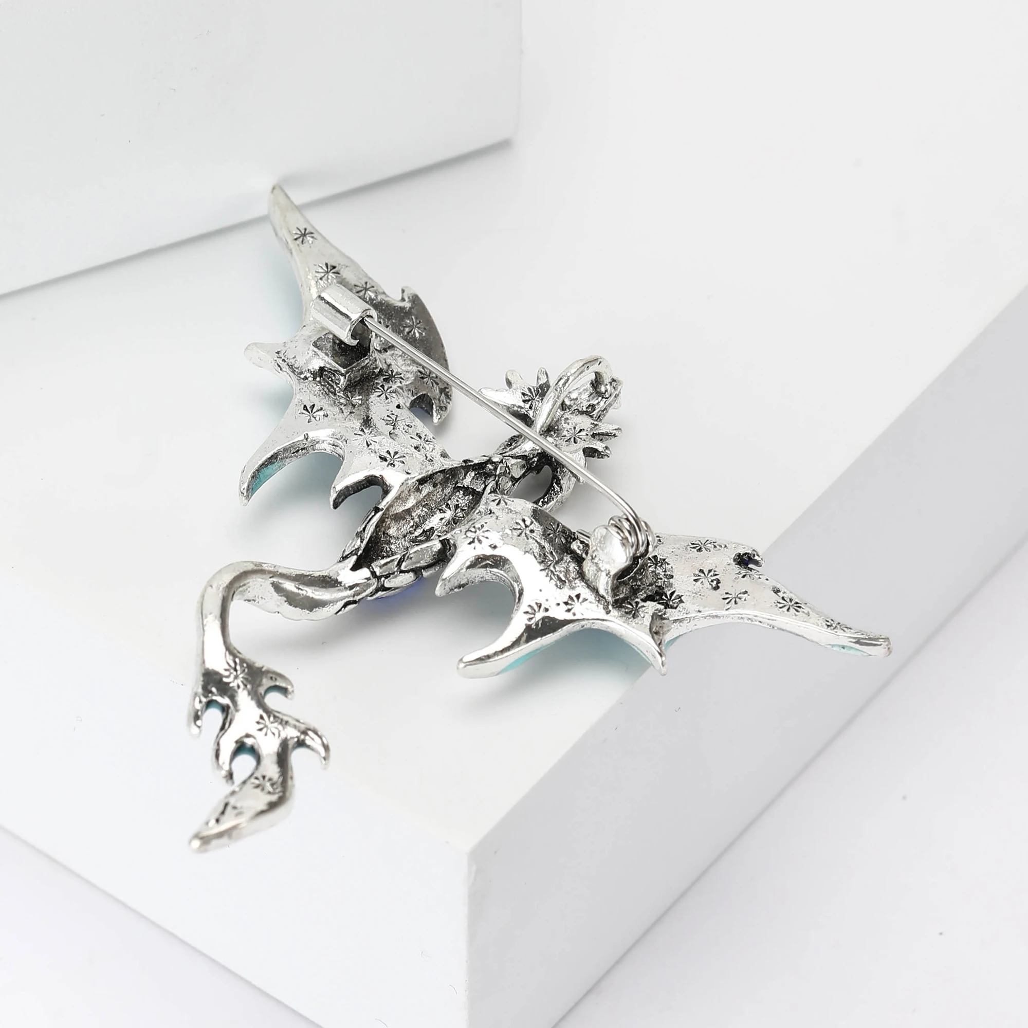 Trendy Enamel Flying Dragon Brooches for Women Unisex Animal Pins 4-color Available Office Party Accessories Gifts