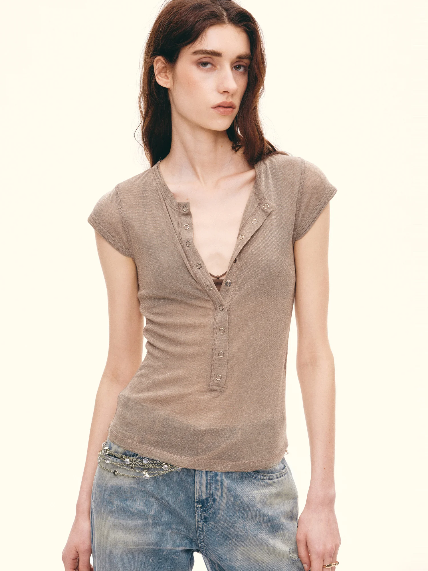 

Женская футболка Fuzhen из смесовой вискозы и шерсти с блестящей нитью, дышащая, приятная к телу, приталенная, с круглым вырезом Хенли