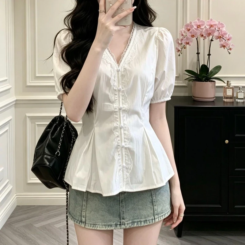 

Neploe Korea Chic Sweet Lace Patchwork Shirts Age Reduction Puff Sleeve V Neck Slim Waist Blusas French Thin Hot Sell Blouses