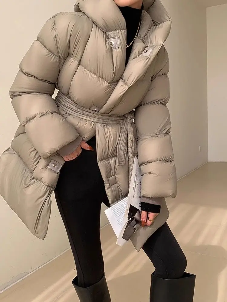 Winter New White Duck Down Coat Women Mid Length High End Windproof Hooded Tie Up Warm Coat Women Parkas