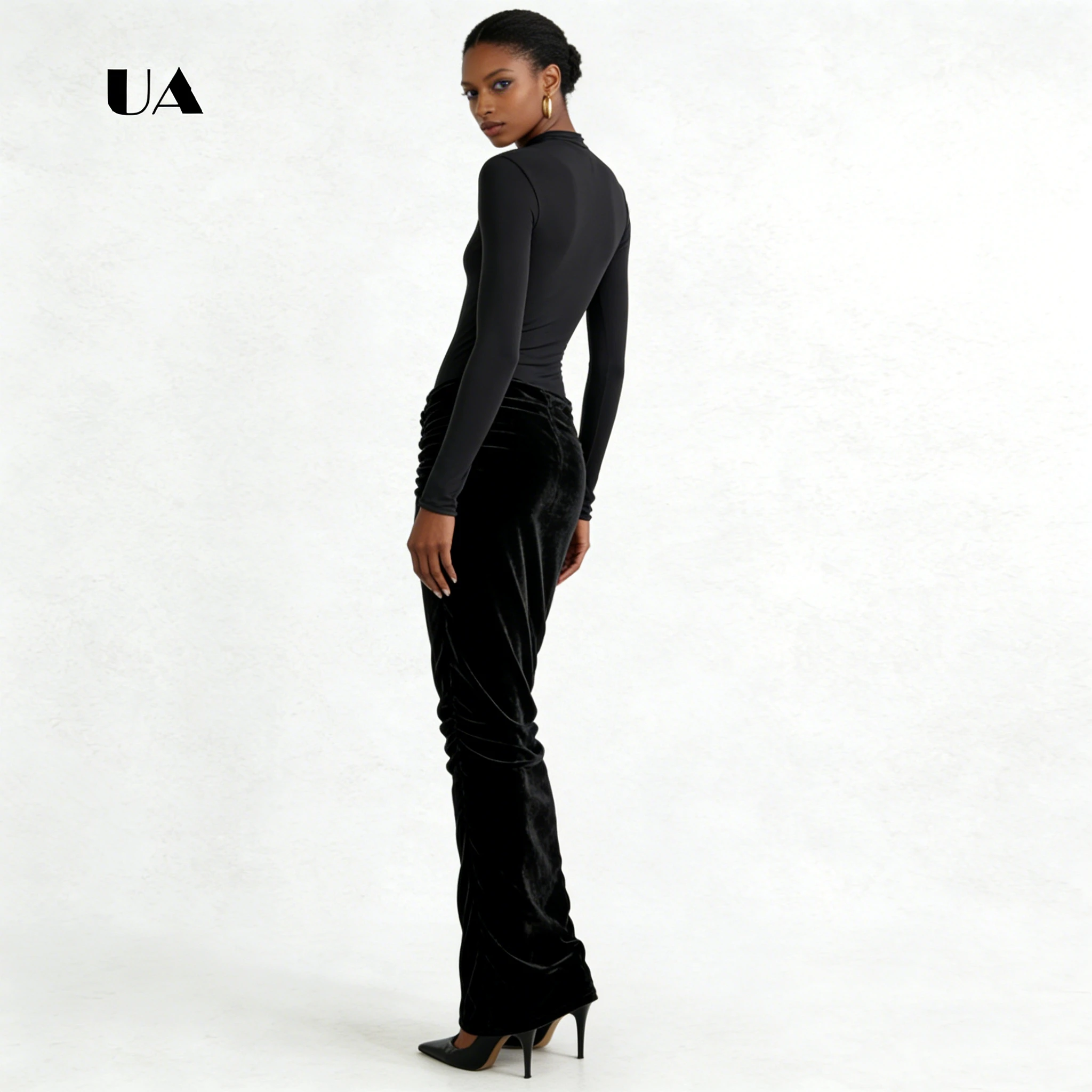 ULBYANRY ラッフルベルベットシースプロムドレス、長袖、ソリッドハーフハイネック、3Dフラワーイブニングドレス、カスタマイズされたパーティードレス