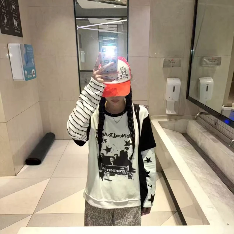 Japanese Gothic Fake Two Piece T Shirts Women Sweet Stars Print Long Sleeves Tees Kawaii Harajuku Girls Casual Streetwear Tops