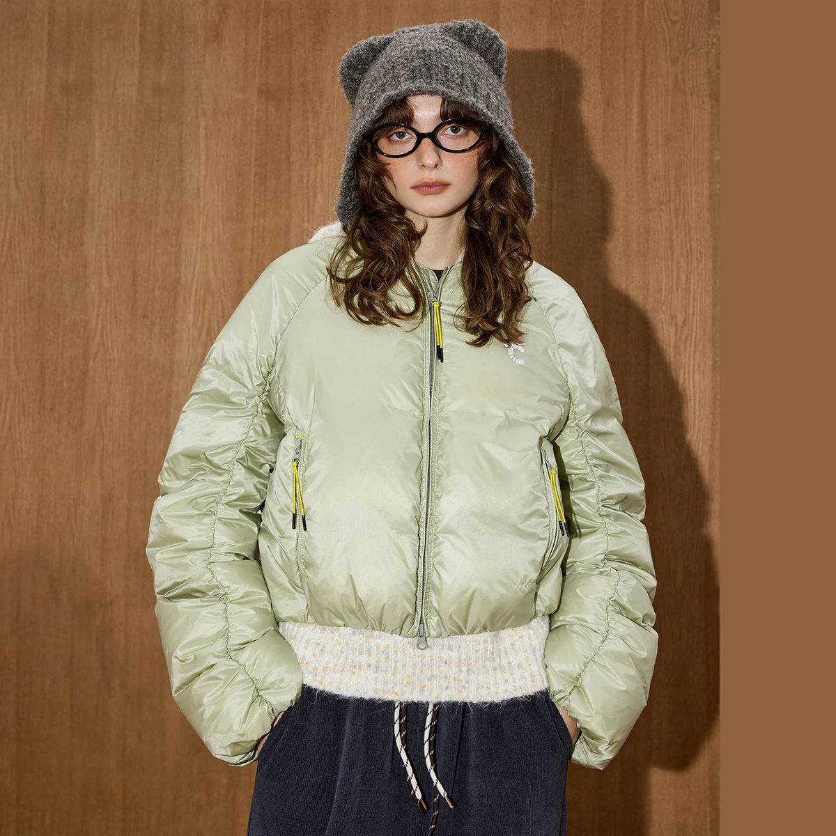 2025 Winter Damen 90 % Daunenfüllung Kurze Pufferjacke Übergroßer Mantel Warmer, lockerer Passform-Parka mit Kapuze Schicke gesteppte Oberbekleidung