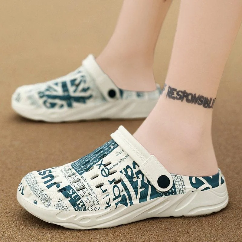 

Trendy Men's Sandals Outdoor Sports Anti-slip Summer Slippers Breathable Hole Design Beach Shoes Comfortable Slip-On Footwear