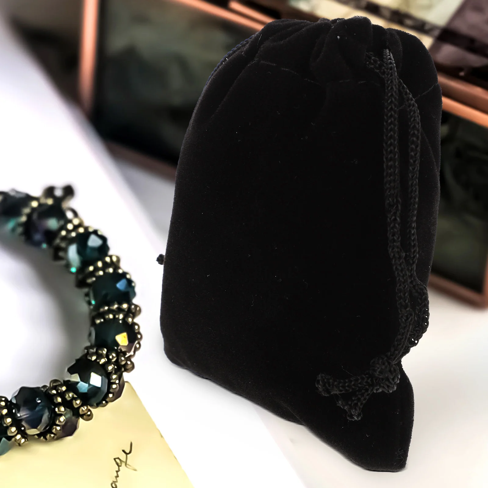 

10Pcs Black Drawstring Gift Bags 7x9cm Luxury Wedding Candy Favor Pouch Jewelry Pouch for Party Gifts Drawstring Gift Bags