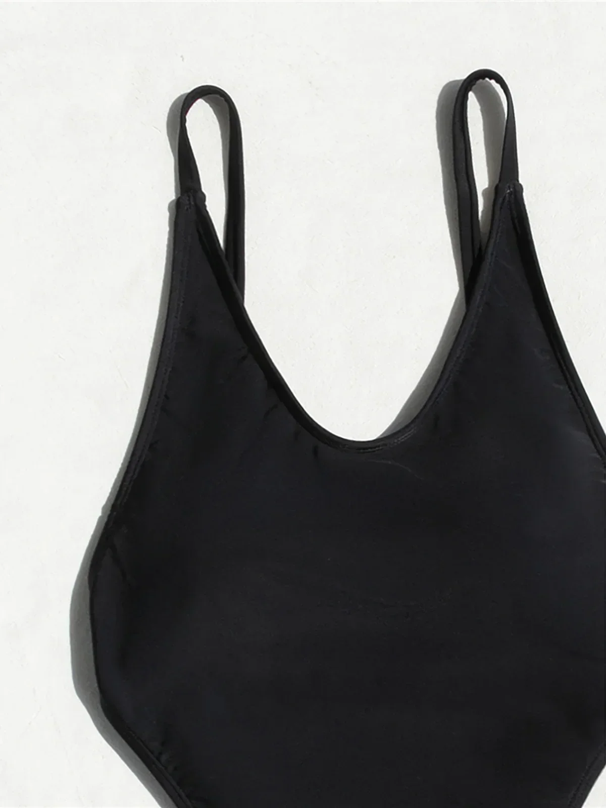 2025 Mini micro perizoma sexy senza schienale taglio gamba alta costumi da bagno donna costume intero costume da bagno femminile costume da bagno