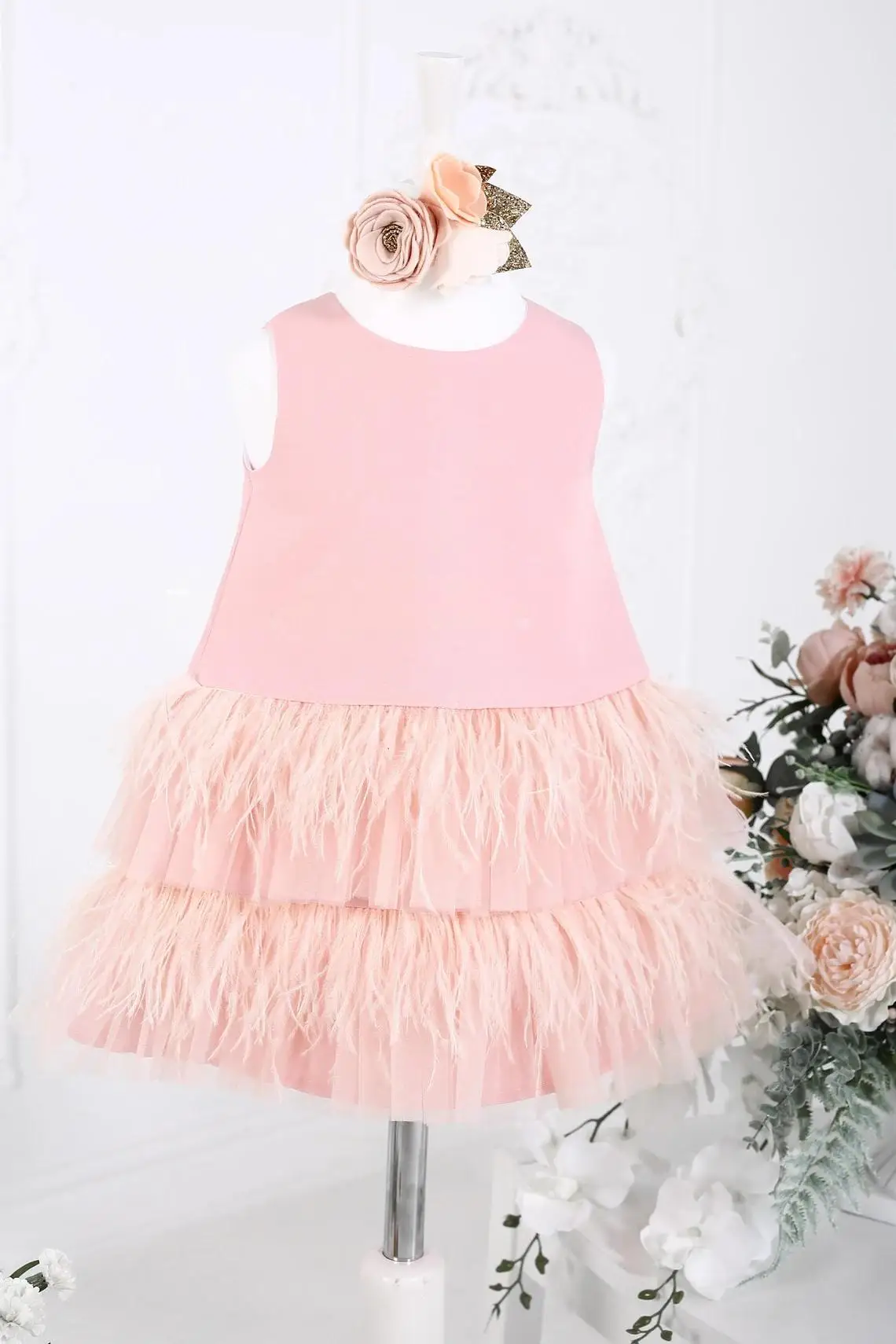 Peach Mommy and Me Outfit Maching Dress with Feather Short Satin and Tulle Mother and Daughter Party Dresses Family Portrait